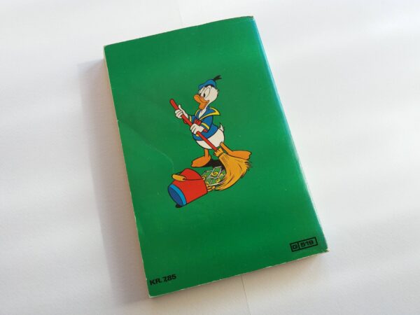 Disney pocket book with Donald Duck + Mickey Mouse in Danish language. Vintage cartoon comic Jumbobog issue 19, 1975. - Image 8