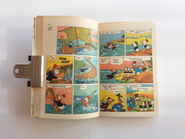 Disney pocket book with Donald Duck + Mickey Mouse in Danish language. Vintage cartoon comic Jumbobog issue 21, 1976. - Image 6