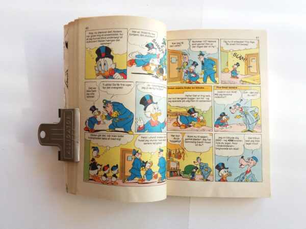 Disney pocket book with Donald Duck + Mickey Mouse in Danish language. Vintage cartoon comic Jumbobog issue 26, 1978. - Image 6